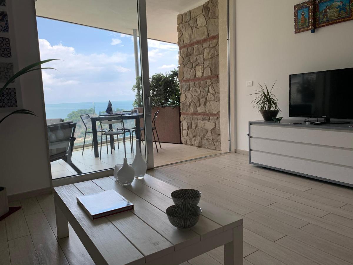 Taormina Suite Mon Repos Exterior photo